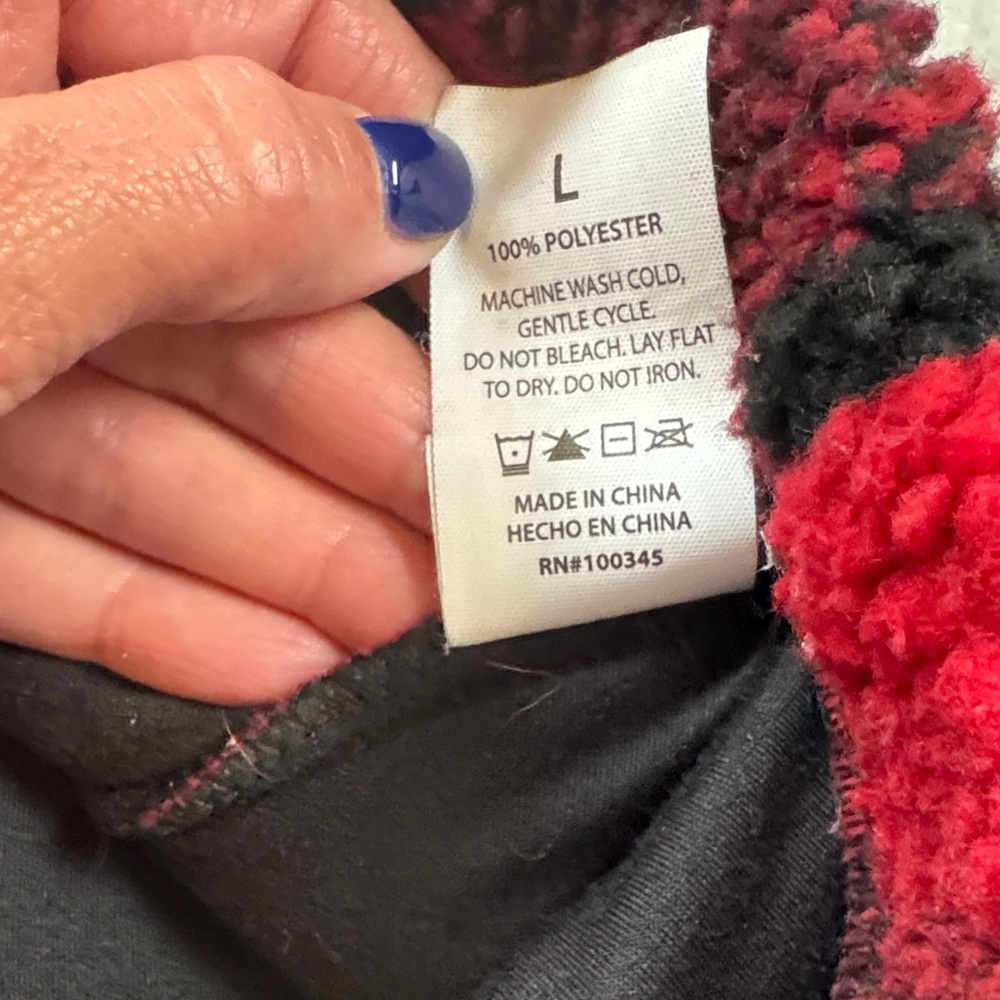 Heart to Tail Red & Black Buffalo Plaid Front Zip Lined Dog Sherpa Jacket - Picture 3 of 11